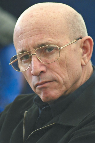 JOSE LATOUR