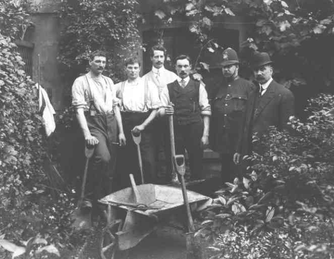 Police searching Crippen's garden